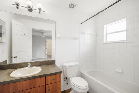 Casa en alquiler en Ruskin, Florida, 4 dormitorios, 144.83 m2 № 1915119 - foto 5