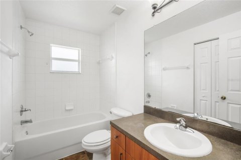 Casa en alquiler en Ruskin, Florida, 4 dormitorios, 144.83 m2 № 1915119 - foto 4