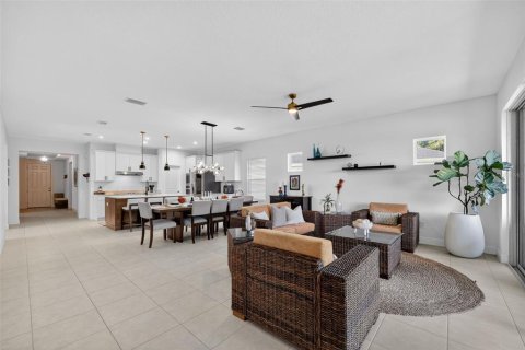 Casa en venta en Parrish, Florida, 4 dormitorios, 232.26 m2 № 2112423 - foto 7