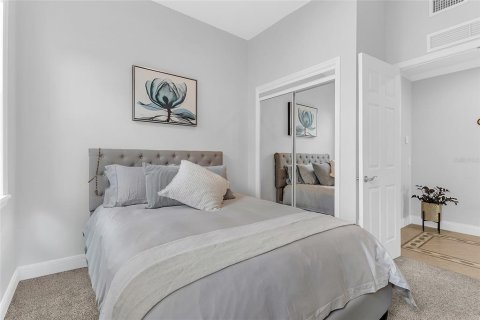 Condo in Four Corners, Florida, 3 bedrooms № 2206536 - photo 23