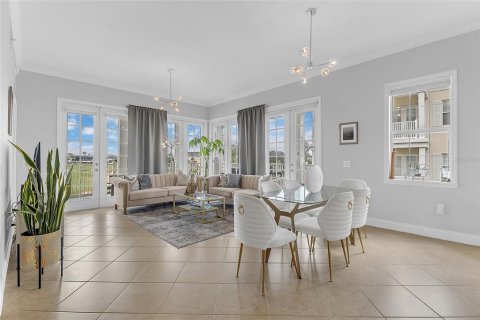 Condo in Four Corners, Florida, 3 bedrooms № 2206536 - photo 5