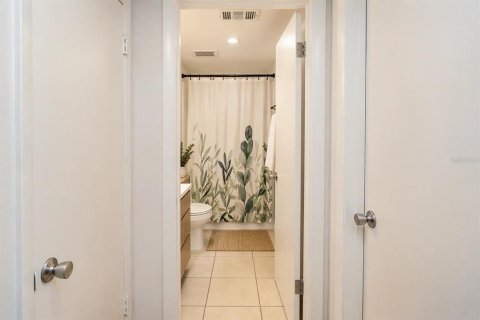 Copropriété à louer à Tampa, Floride: 1 chambre, 55.74 m2 № 2403551 - photo 12