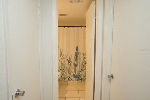 Copropriété à louer à Tampa, Floride: 1 chambre, 55.74 m2 № 2403551 - photo 13