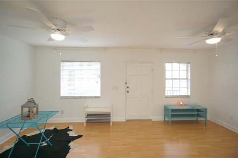 Copropriété à louer à Tampa, Floride: 1 chambre, 55.74 m2 № 2403551 - photo 4