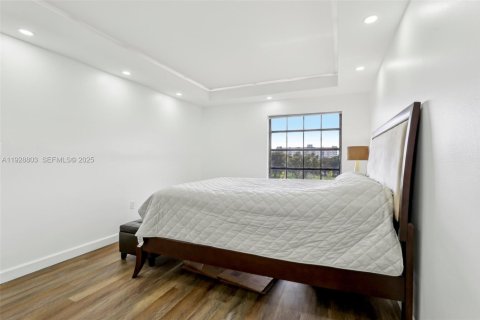 Купить кондоминиум в Лодерхилл, Флорида 2 спальни, 100.8м2, № 1994095 - фото 22