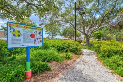 Condo in Bradenton, Florida, 2 bedrooms  № 1855816 - photo 28