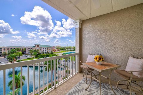 Condo in Bradenton, Florida, 2 bedrooms  № 1855816 - photo 16