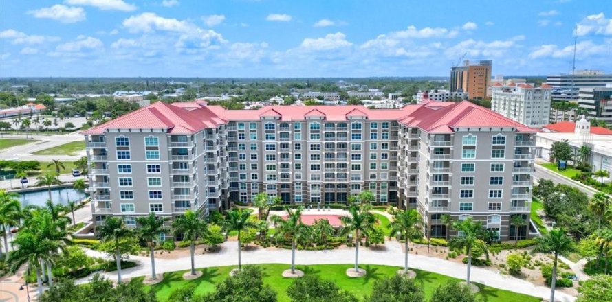 Condo in Bradenton, Florida, 2 bedrooms  № 1855816