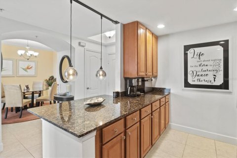 Condo in Bradenton, Florida, 2 bedrooms  № 1855816 - photo 4