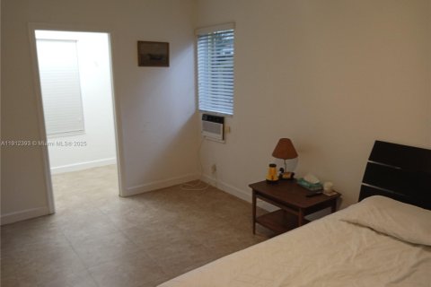 Appartement à louer à Miami, Floride: 1 chambre, 134.34 m2 № 1966840 - photo 9