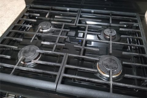 Appartement à louer à Miami, Floride: 1 chambre, 134.34 m2 № 1966840 - photo 5