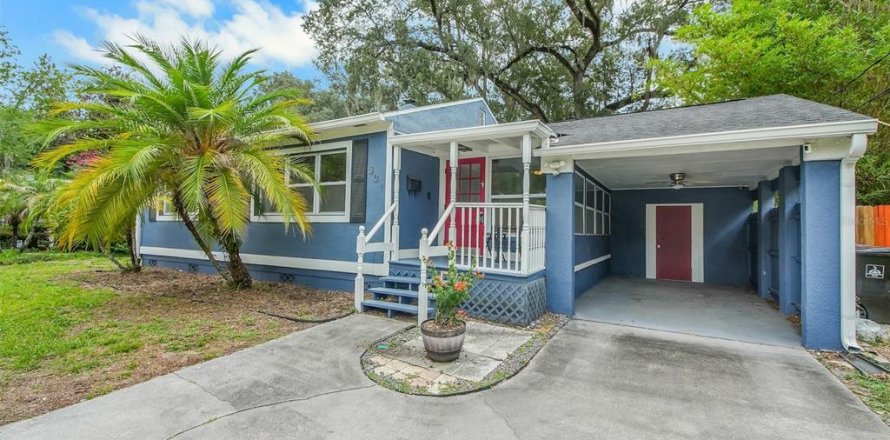 House in Orlando, Florida 2 bedrooms, 82.31 sq.m. № 2227465