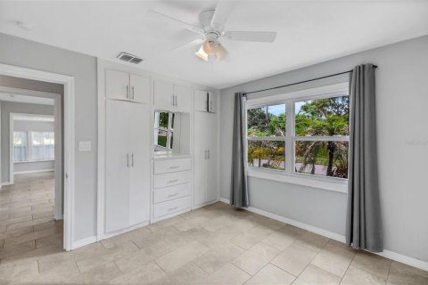House in Orlando, Florida 2 bedrooms, 82.31 sq.m. № 2227465 - photo 29