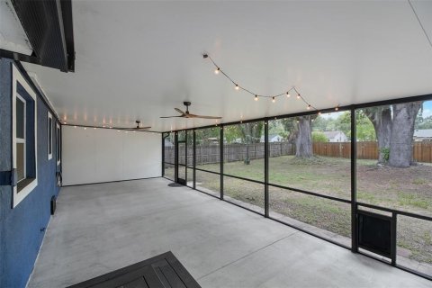 House in Orlando, Florida 2 bedrooms, 82.31 sq.m. № 2227465 - photo 10