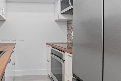 Copropriété à vendre à Miami Beach, Floride: 1 chambre, 77.76 m2 № 2028102 - photo 6
