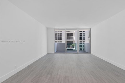 Copropriété à vendre à Miami Beach, Floride: 1 chambre, 77.76 m2 № 2028102 - photo 10