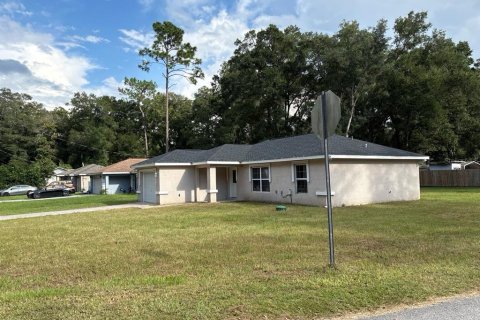 Villa ou maison à Ocala, Floride 3 chambres, 97.83 m2 № 2424119