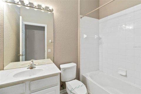 Villa ou maison à louer à Kissimmee, Floride: 3 chambres, 202.16 m2 № 2151162 - photo 19