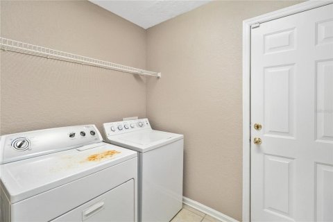 Villa ou maison à louer à Kissimmee, Floride: 3 chambres, 202.16 m2 № 2151162 - photo 15