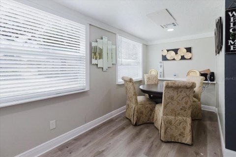 Villa ou maison à vendre à Largo, Floride: 3 chambres, 109.81 m2 № 1866689 - photo 11