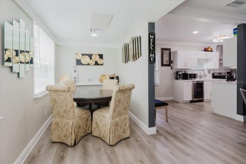 Villa ou maison à vendre à Largo, Floride: 3 chambres, 109.81 m2 № 1866689 - photo 12
