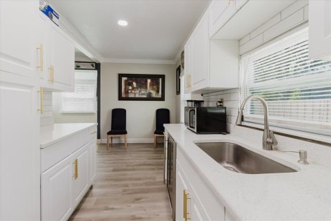 Villa ou maison à vendre à Largo, Floride: 3 chambres, 109.81 m2 № 1866689 - photo 21