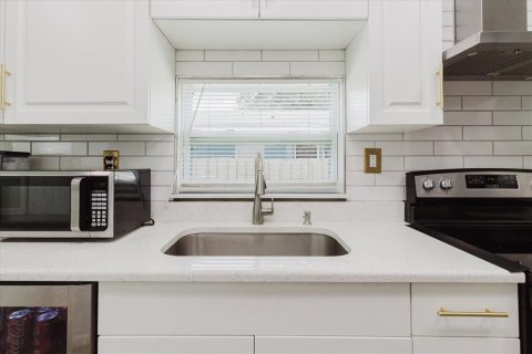 Villa ou maison à vendre à Largo, Floride: 3 chambres, 109.81 m2 № 1866689 - photo 19