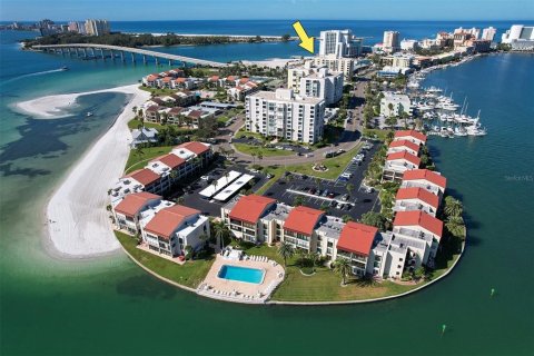 Copropriété à louer à Clearwater, Floride: 2 chambres, 117.06 m2 № 2406984 - photo 24