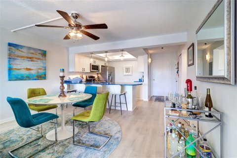 Copropriété à louer à Clearwater, Floride: 2 chambres, 117.06 m2 № 2406984 - photo 10
