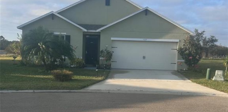 Casa en Clermont, Florida 4 dormitorios, 171.96 m2 № 1524706