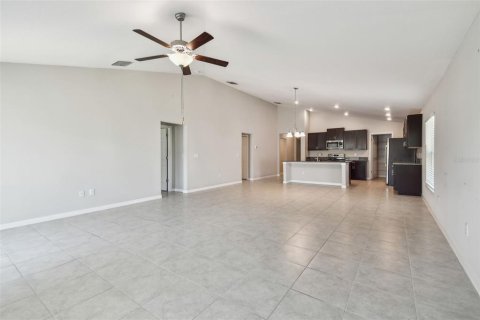 House in Riverview, Florida 4 bedrooms, 229.47 sq.m. № 1690199 - photo 27
