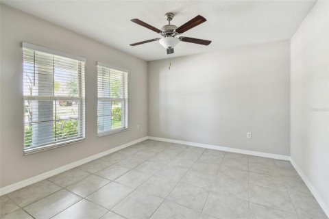 House in Riverview, Florida 4 bedrooms, 229.47 sq.m. № 1690199 - photo 13