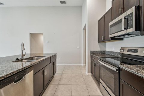 House in Riverview, Florida 4 bedrooms, 229.47 sq.m. № 1690199 - photo 22