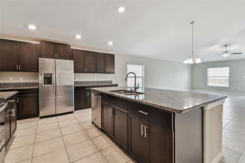 House in Riverview, Florida 4 bedrooms, 229.47 sq.m. № 1690199 - photo 17