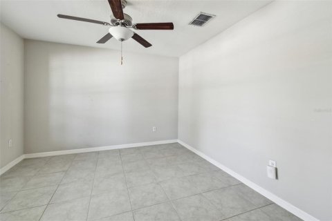 House in Riverview, Florida 4 bedrooms, 229.47 sq.m. № 1690199 - photo 12