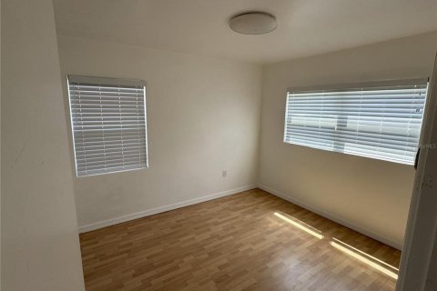 House in Orlando, Florida 3 bedrooms, 138.8 sq.m. № 1810102 - photo 3