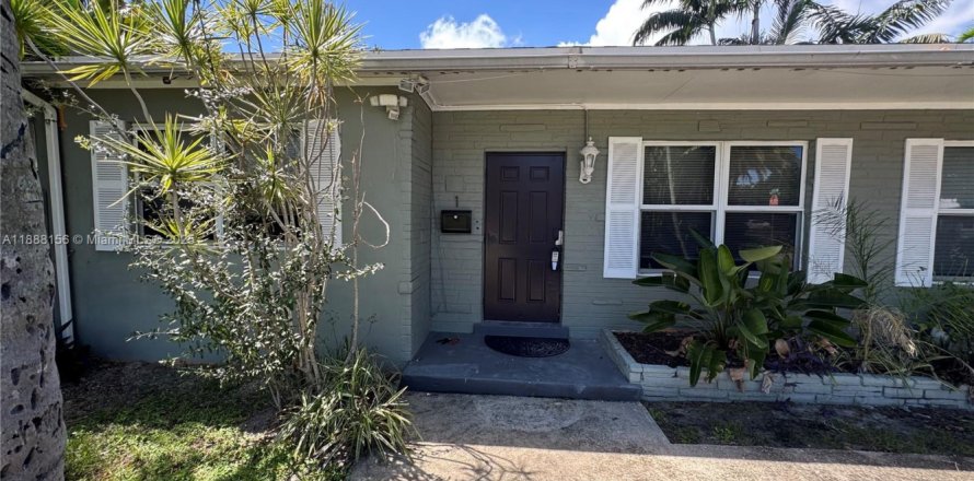 Apartment in Fort Lauderdale, Florida 1 bedroom, 121.33 sq.m. № 1942238