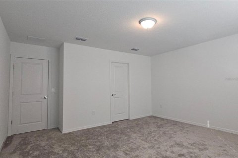 Villa ou maison à louer à Lake Alfred, Floride: 5 chambres, 242.94 m2 № 1906455 - photo 14