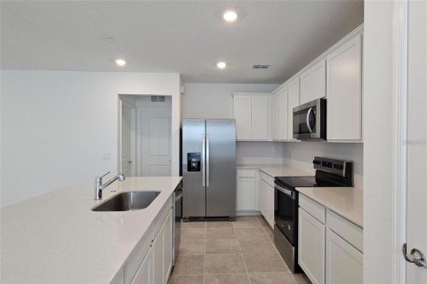 Villa ou maison à louer à Lake Alfred, Floride: 5 chambres, 242.94 m2 № 1906455 - photo 6