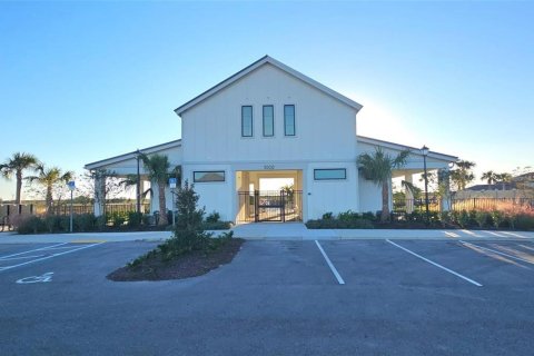 Villa ou maison à louer à Lake Alfred, Floride: 5 chambres, 242.94 m2 № 1906455 - photo 30