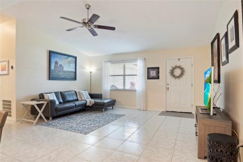 Villa ou maison à vendre à The Villages, Floride: 2 chambres, 115.94 m2 № 2356229 - photo 8
