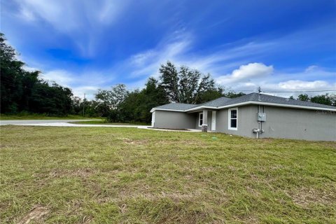 Villa ou maison à vendre à Citrus Springs, Floride: 3 chambres, 144.65 m2 № 1902262 - photo 2