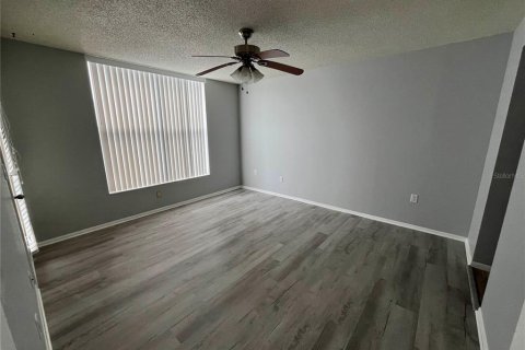 Copropriété à louer à Bradenton, Floride: 2 chambres, 116.69 m2 № 2408224 - photo 10