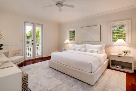 Casa en venta en South Miami, Florida, 5 dormitorios, 345.5 m2 № 1842875 - foto 26
