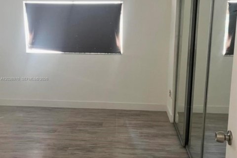 Studio in the Condo in Miami Beach, Florida № 2257604 - photo 15