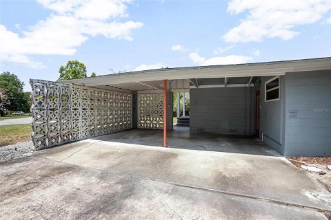Villa ou maison à vendre à DeLand, Floride: 3 chambres, 187.29 m2 № 1746848 - photo 8