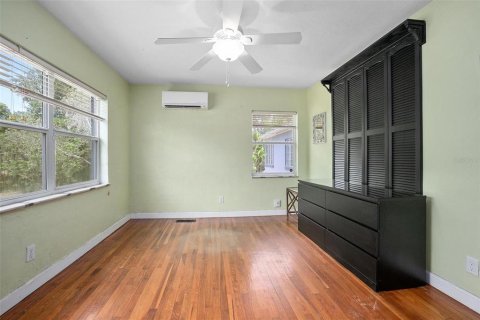 Villa ou maison à vendre à DeLand, Floride: 3 chambres, 187.29 m2 № 1746848 - photo 25
