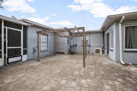 Villa ou maison à vendre à DeLand, Floride: 3 chambres, 187.29 m2 № 1746848 - photo 30