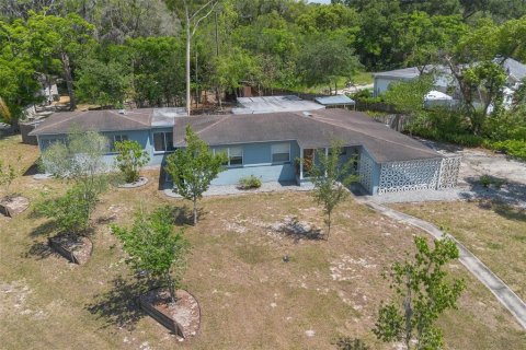 Villa ou maison à vendre à DeLand, Floride: 3 chambres, 187.29 m2 № 1746848 - photo 1