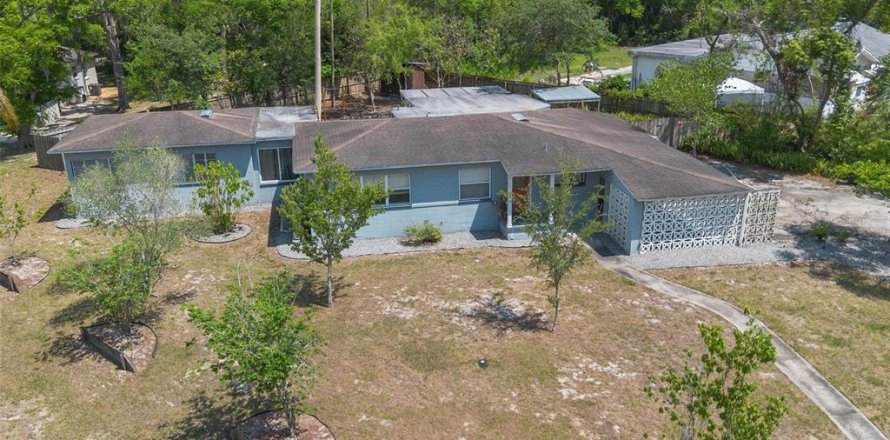 Villa ou maison à DeLand, Floride 3 chambres, 187.29 m2 № 1746848